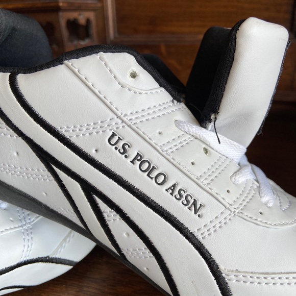 NWT - US POLO ASSN CASUAL SHOES - Picture 3 of 12